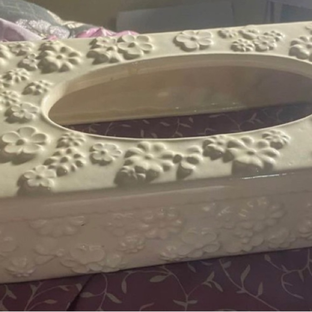 Vintage  1970’s hand painted tissue box cover